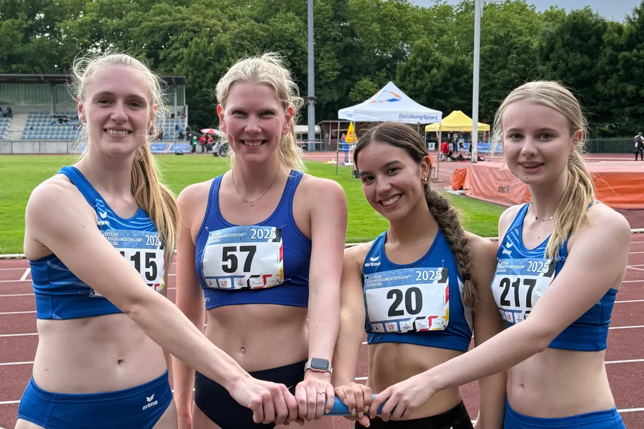 4x100m Staffel der Frauen (v.l.): Stina Goldau, Emily Büthe, Biany Bekker und Nadine Lange