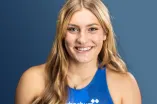 Profilfoto der Wasserballerin Kim Büchter.