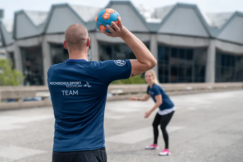 Team Hochschulsport spielt auf dem Forum