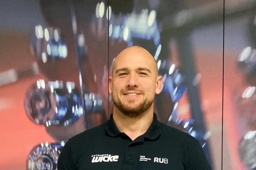 Rezeptionist Ilia Todorov