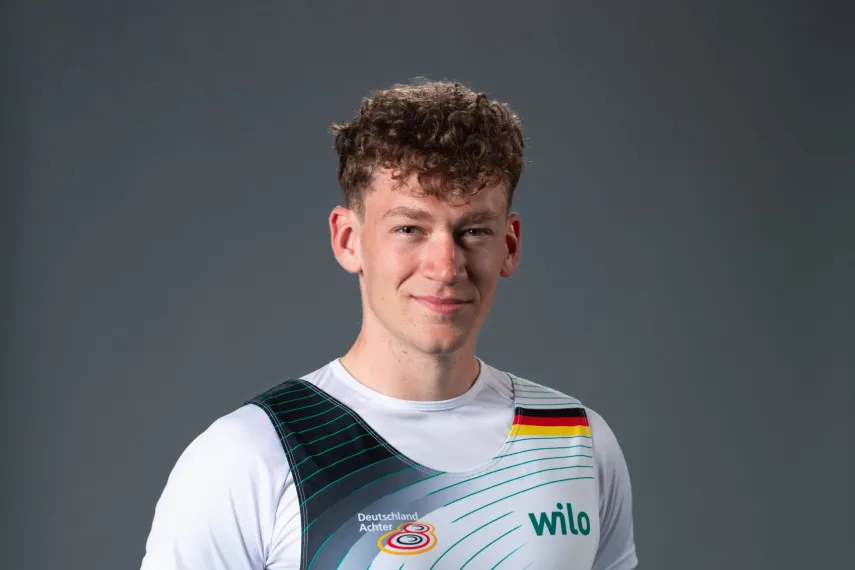 Portrait von RUB-Student und Ruderer Mark Hinrichs