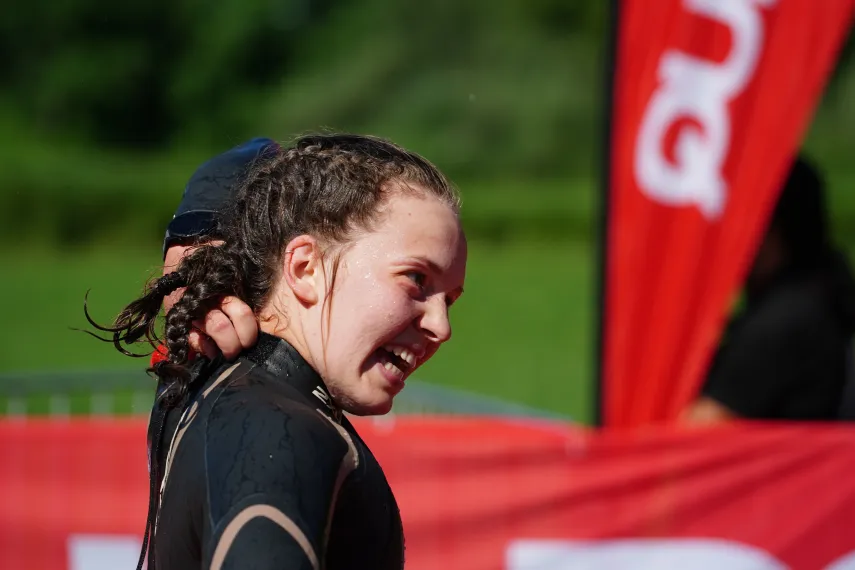 Svenja Huneck während einem Triathlon-Wettkampf