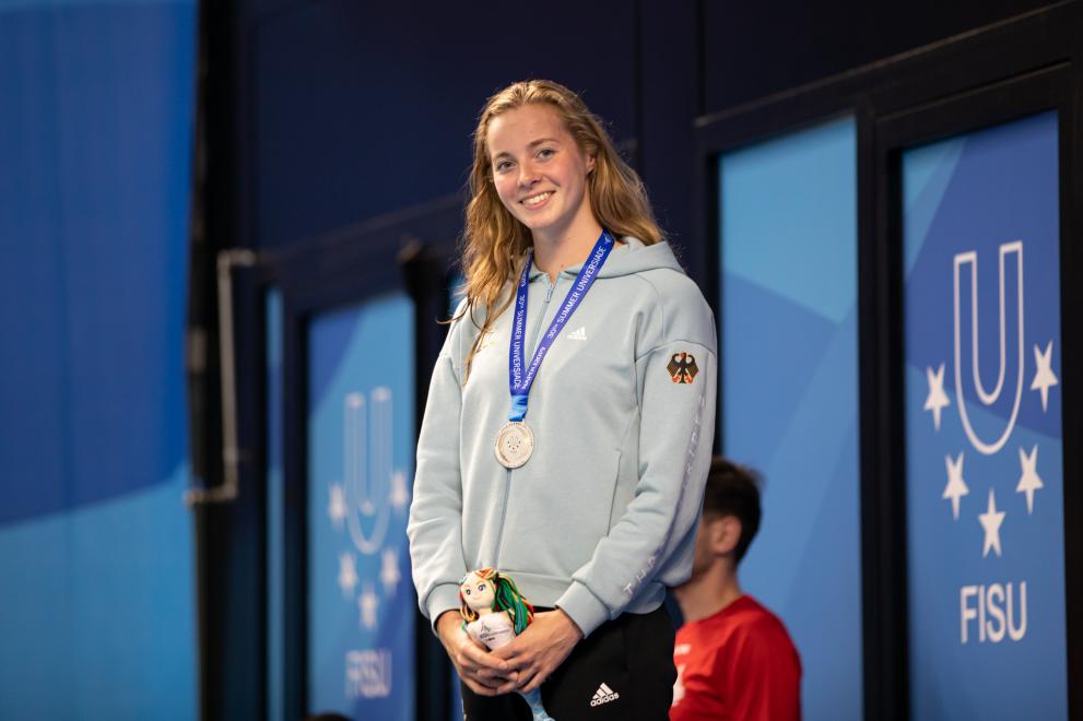 Schwimmerin Lisa Höpink bei der Universade-WUC 2019