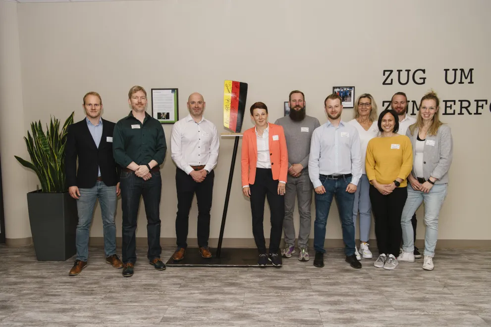 Spitzensport Unterzeichnung Vertrag 3