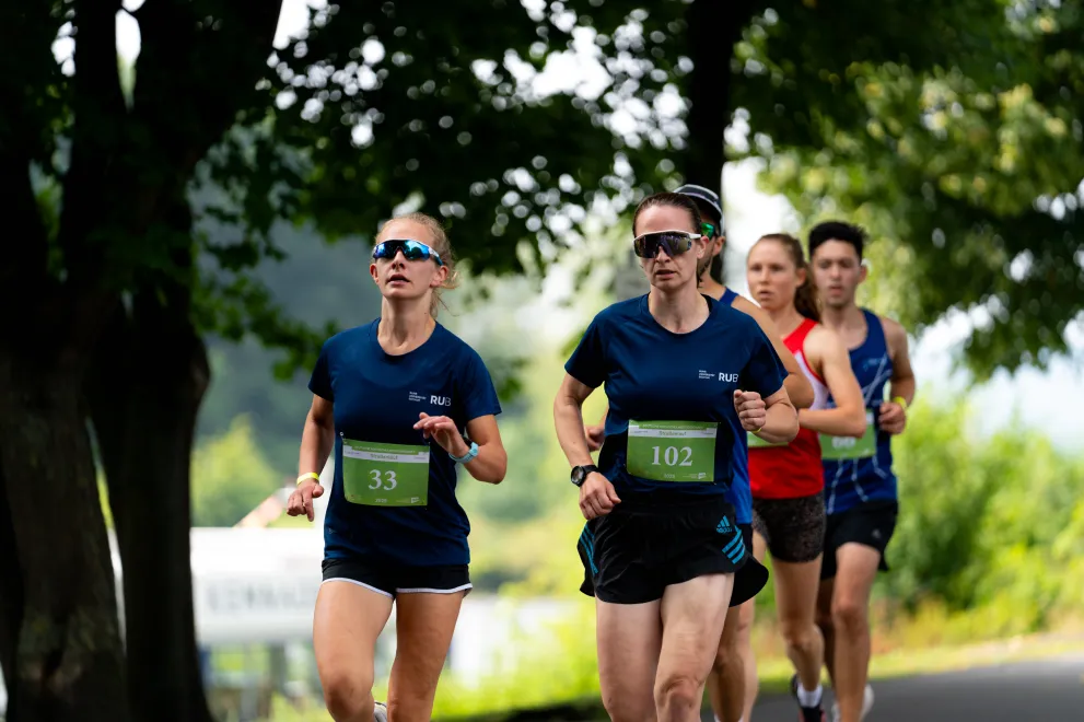 Laura Heinemann rennt ihrem Sieg in der Teamwertung entgegen